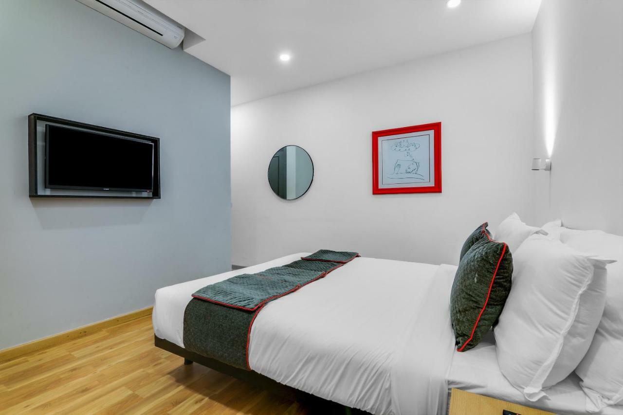 Oyo Townhouse 87 Spartan Nagar Ченай Екстериор снимка