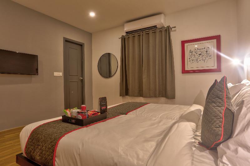 Oyo Townhouse 87 Spartan Nagar Ченай Екстериор снимка